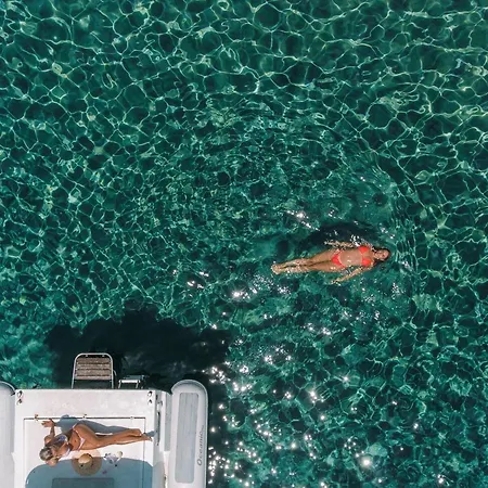 Hotell Perrakis Kipri (Andros)