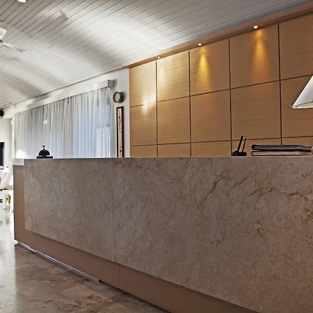 Perrakis 3* Kipri (Andros)