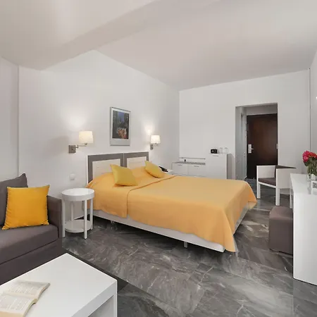 Hotel Perrakis Kipri (Andros)