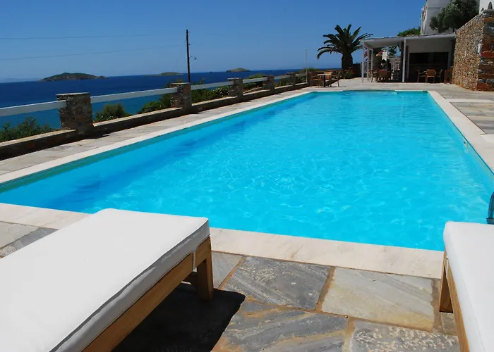 Hotel Perrakis Kipri (Andros)